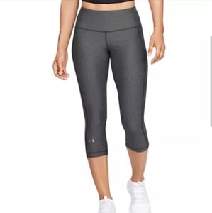 Under Armour Compression Capri leggings